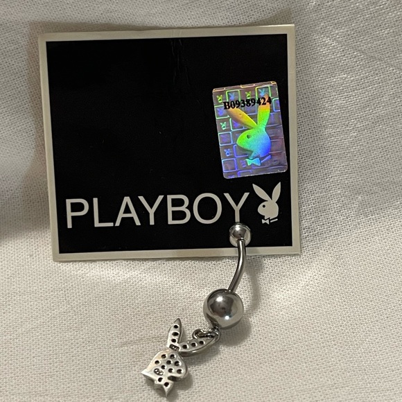 PLAYBOY Navel Ring Clear Rhinestones Silver, 14G, 316L - Item# B09389424 - Picture 17 of 17